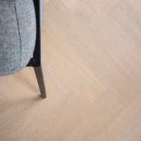Sample Vivafloors Visgraat Plak – Modern Licht Eiken