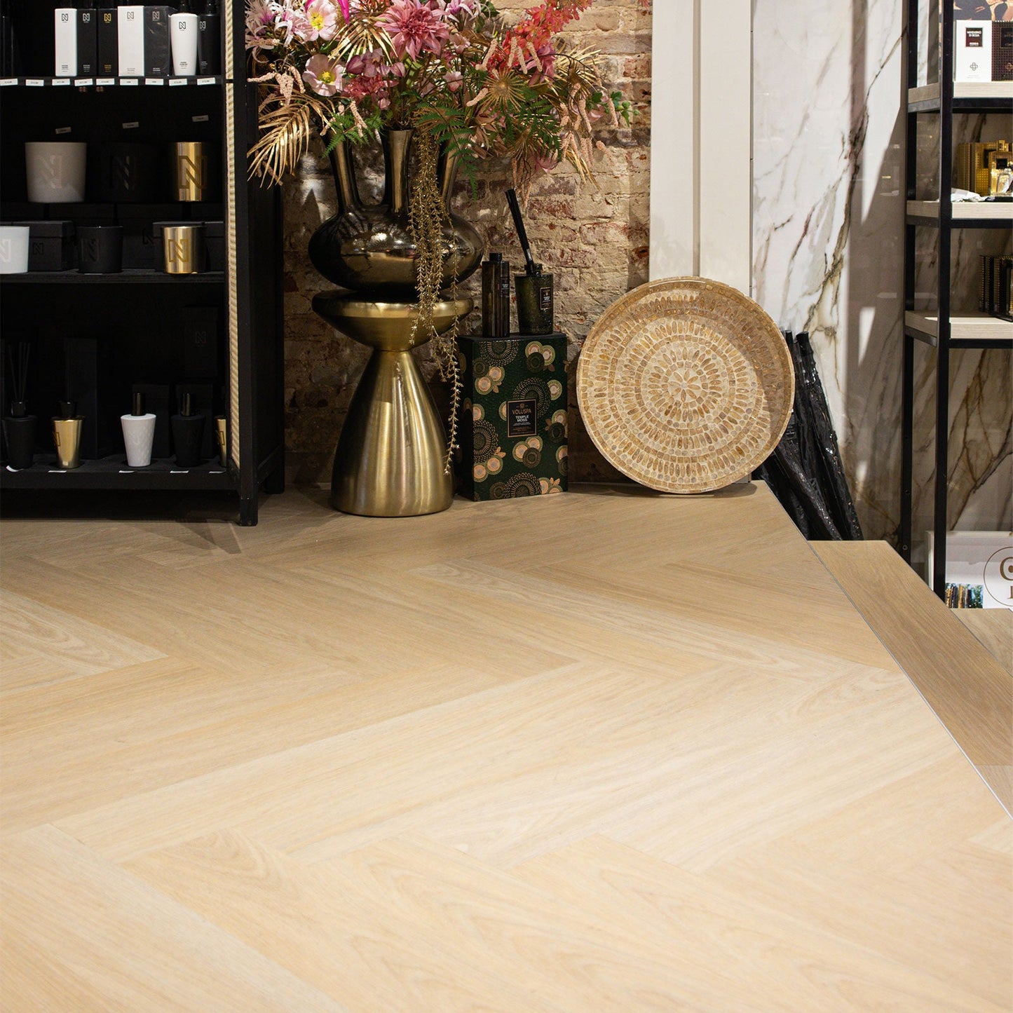 Sample Vivafloors Walvisgraat Plak – Licht Natuurlijk Eiken